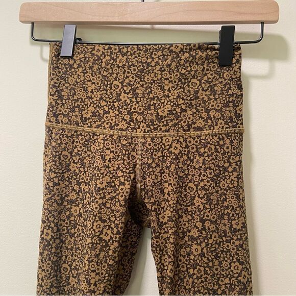 Everlane The Perform Legging Black Breen Floral sz XXS - Picture 10 of 10